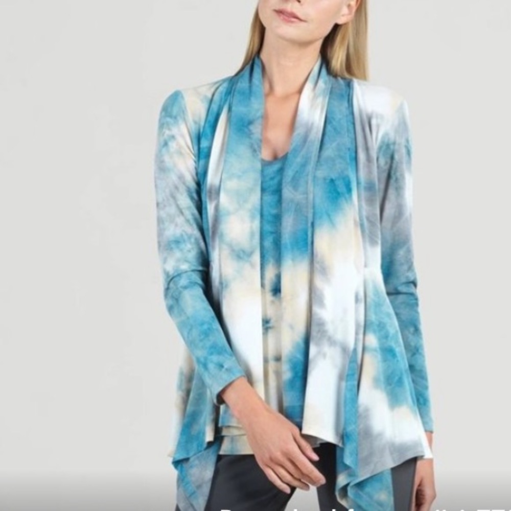 NWT Clara Sun Woo Tie-Dye Open Front Cardigan with tank top.  XL
